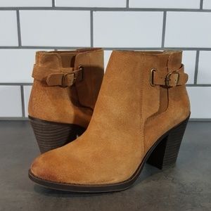 SALE! Lucky Brand brown suede boots 7.5 NWOT